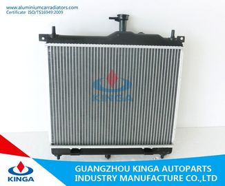 Radiatori di alluminio dell'automobile della TA di Suzuki per PA 16/22/26 di HYUNDAI i10 '09